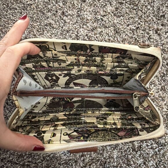 Sakroots Artist Circle Wristlet Wallet Zip Around Floral Print Canvas Boho - Picture 3 of 4